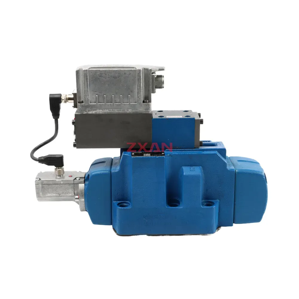 Rexroth R901401731 4WRLE25V370M-4X/MXY/24A1