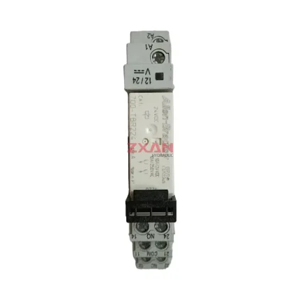 AB 700-HLT12