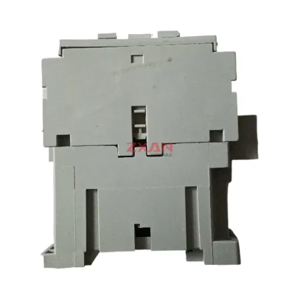 Allen-Bradley 100-C23*10