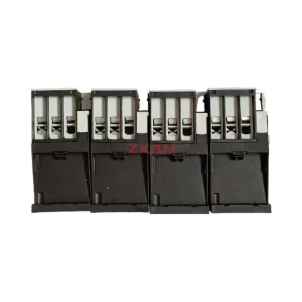 Eaton M032C