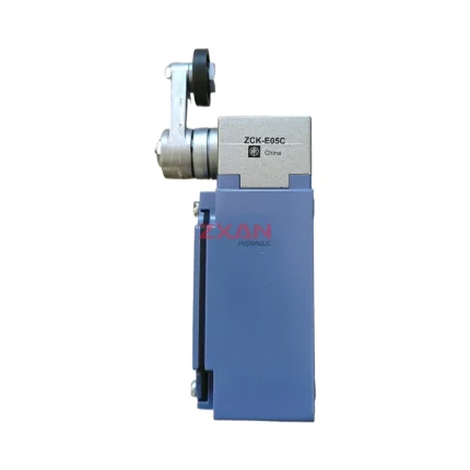 Telemecanique XCKJ IEC 60947-5-1 Limit switch
