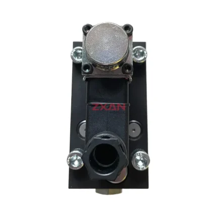 HAWE SEH 2-3/50 F-P-G 24 KAL Solenoid Directional Valve