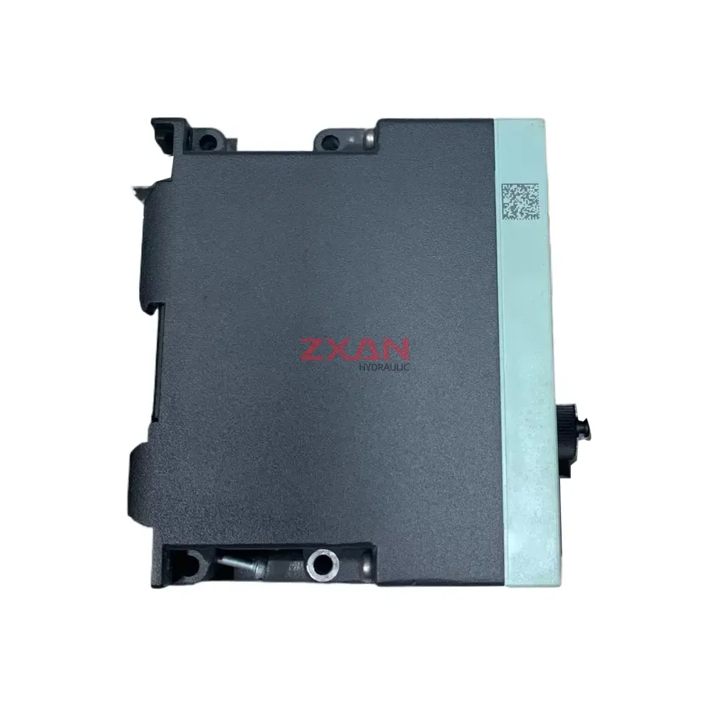 Siemens 6GK5747-1AA60-6AA0 Industrial Wireless Client Module-img1 Siemens 6GK5747-1AA60-6AA0 Industrial Wireless Client Module