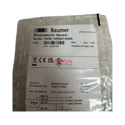 Baumer FHDM 12P5001/S35A Photoelectric Sensor