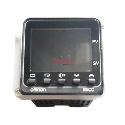 OMRON E5CC-QX2DSM-800 Digital Temperature Controller