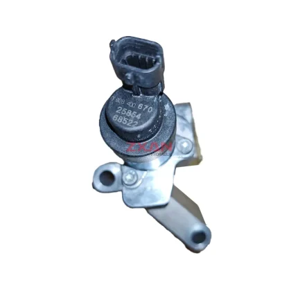 Bosch 0 928 400 670 Fuel Pressure Regulator