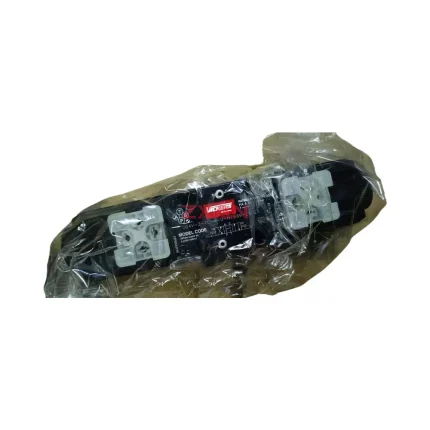 VICKERS DG4V-3-7C-M-U-H7-60-EN124 Solenoid Operated Directional Control Valve
