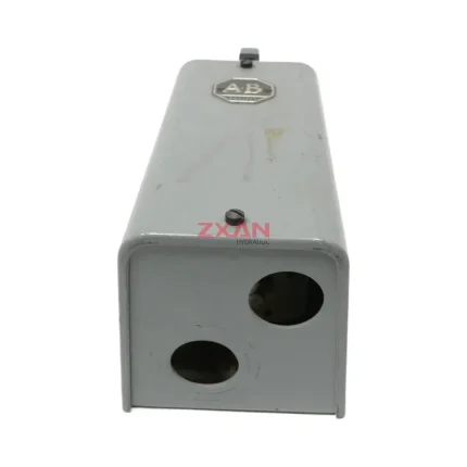 Allen-Bradley 806-C42A Heavy Duty Selector Switch Enclosure