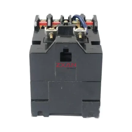 ITE J13P30 3 Pole D.C. Control Relay