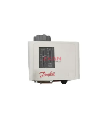 Danfoss KP79 (060L1126) Temperature Switch (Mechanical Thermostat with Capillary Sensor)